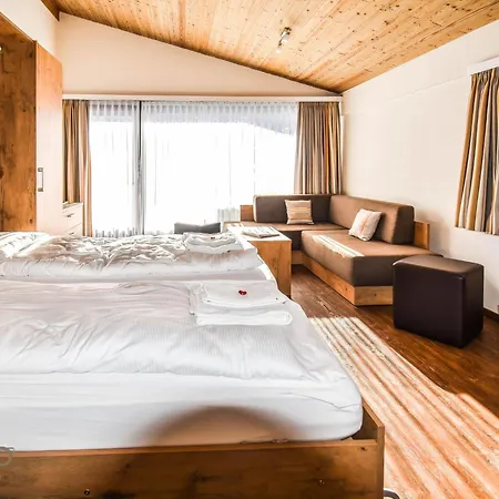 Apartment Haus Camillo Appartement-fewo 6-bettwohnung Nr- 24 By Interhome Saas-Fee